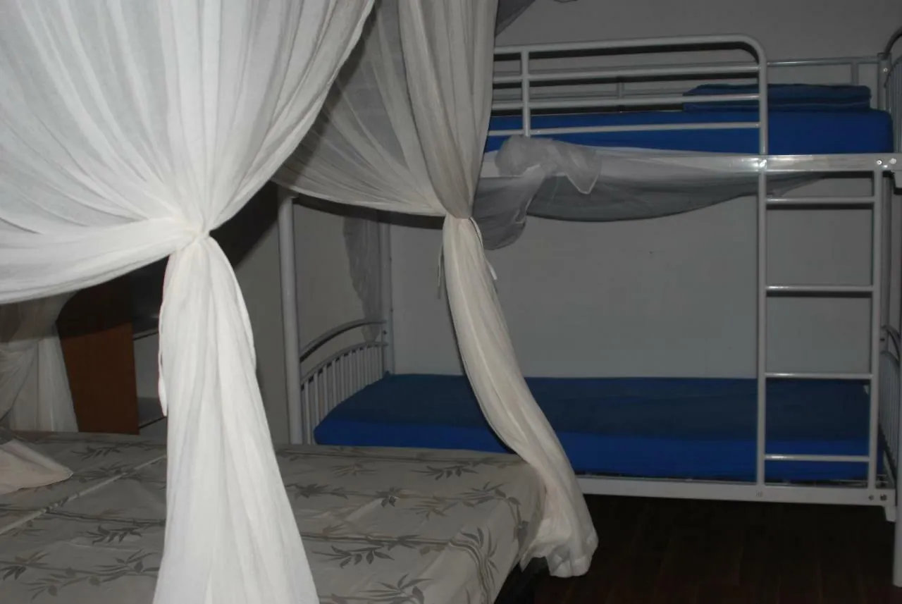 Kazanne Villa Pointe-Noire 0*,